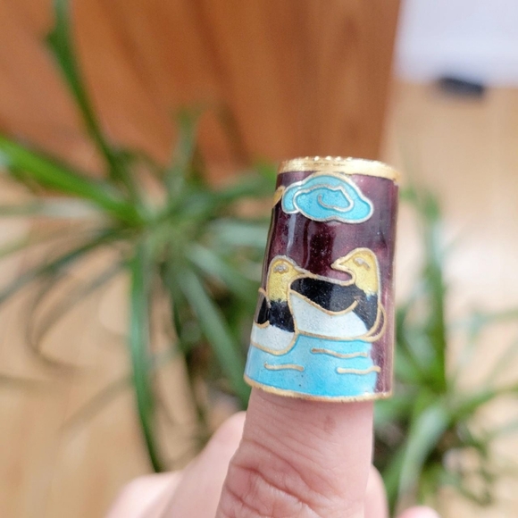 *RARE* Vintage Cloisonne Bird Duck Thimble - Picture 3 of 8